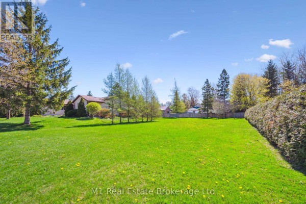 33 Geddes Street W, Minto, ON N0G1M0 Photo 2
