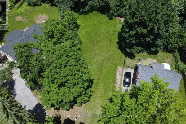 33 Greenhill Drive N, Peterborough, ON, photo 2