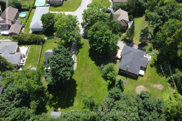33 Greenhill Drive N, Peterborough, ON K9J6E2 Photo 4