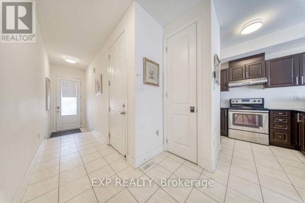 33 Karl Williams Lane, Markham, ON, photo 3