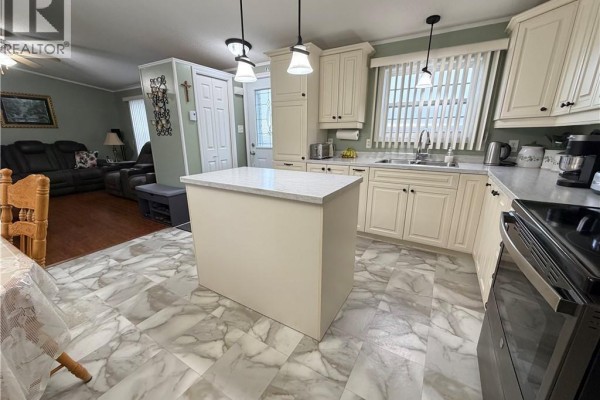 Kitchen/Dining room - 33 Kate Street, Grand Sault/grand Falls, NB E3Z0A9 Photo 5
