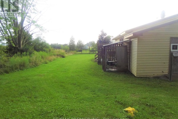 33 Main Street W, Haldimand, ON N0A1P0 Photo 4
