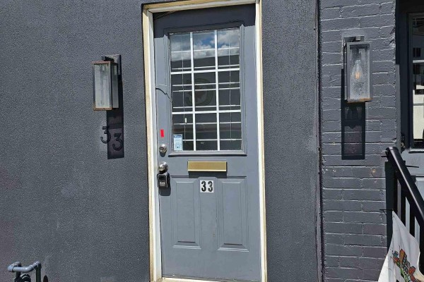 33 Maple Avenue, Barrie, ON L4N1R7 Photo 2