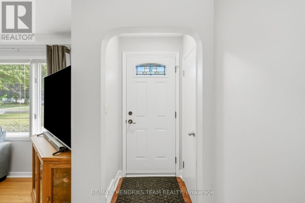 33 Nickerson Avenue, St  Catharines, ON, photo 3
