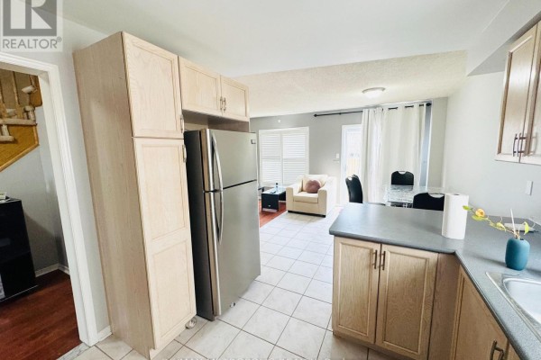33 Palomino Place, Whitby, ON L1R2V5 Photo 5