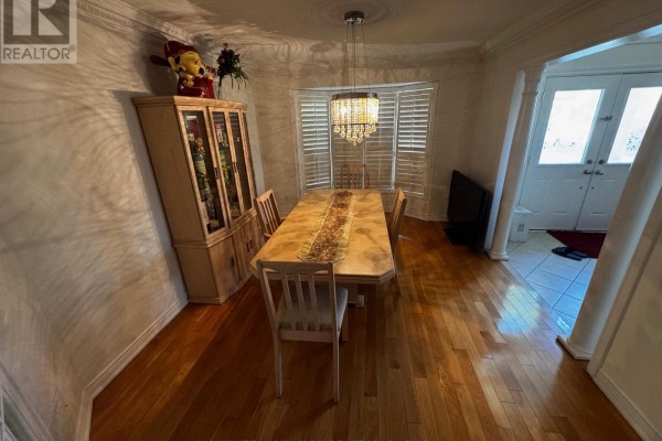 33 Ramsgate Court, Markham, ON L3S4R3 Photo 4