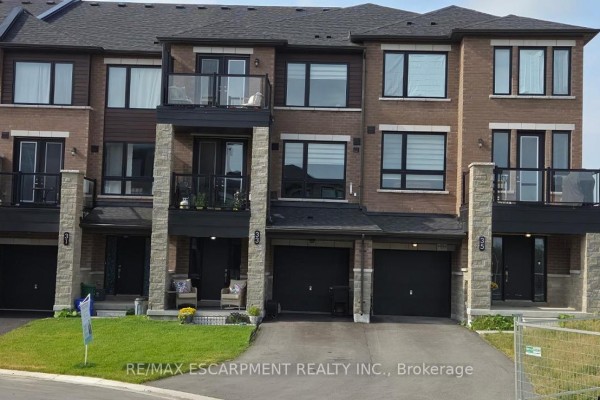 33 Red Maple Lane, Barrie, ON, photo 2