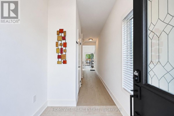 33 Ruby Crescent, Orillia, ON L3V8M3 Photo 4