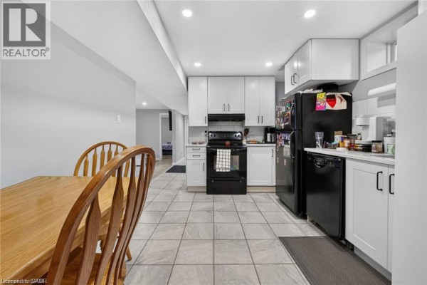 Laundry room - 33 Ruskview Road Unit# Lower, Kitchener, ON N2M4S1 Photo 2