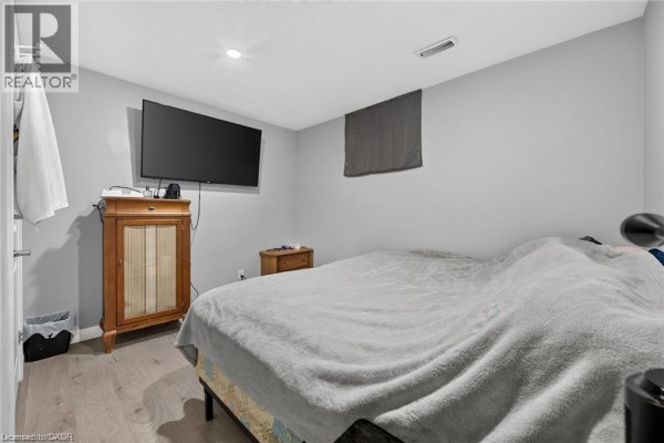 Living room - 33 Ruskview Road Unit# Lower, Kitchener, ON N2M4S1 Photo 5