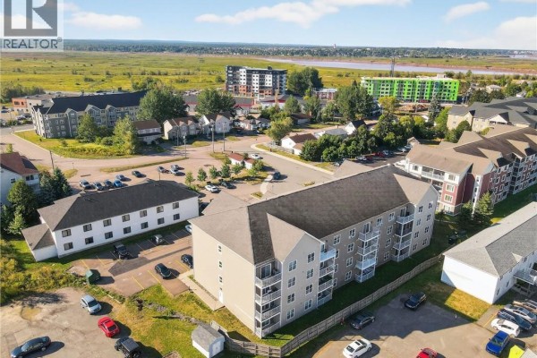 33 Sifroi Street Unit# 203, Dieppe, NB, photo 2