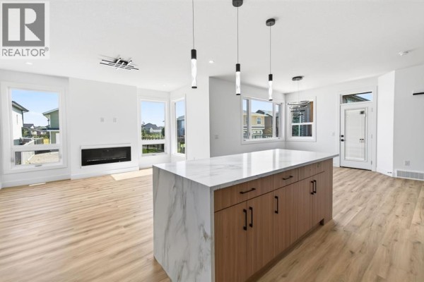 Dining room - 33 Thatcher Avenue, Red Deer, AB T4P0Y5 Photo 4