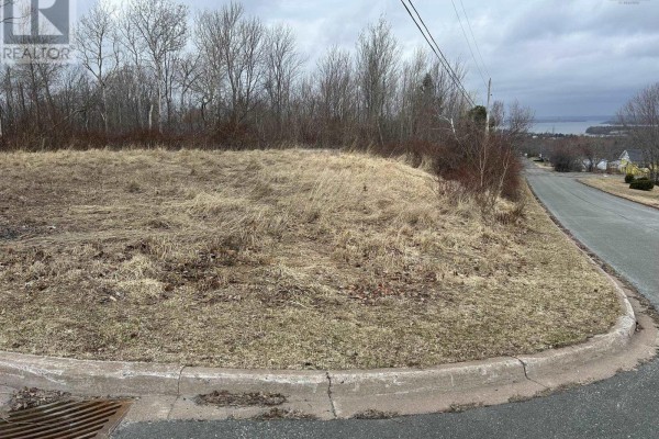 33 Twelfth Street, Trenton, NS B0K1X0 Photo 4
