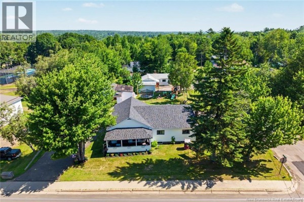 Ensuite - 33 Union St, Minto, NB E4B2N3 Photo 3