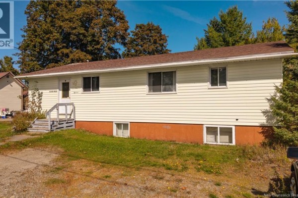 33 Victiora Street, St  Stephen, NB, photo 3