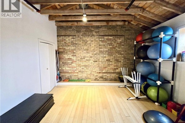33 Villiers Street Unit# 202, Toronto, ON M5A1A9 Photo 2