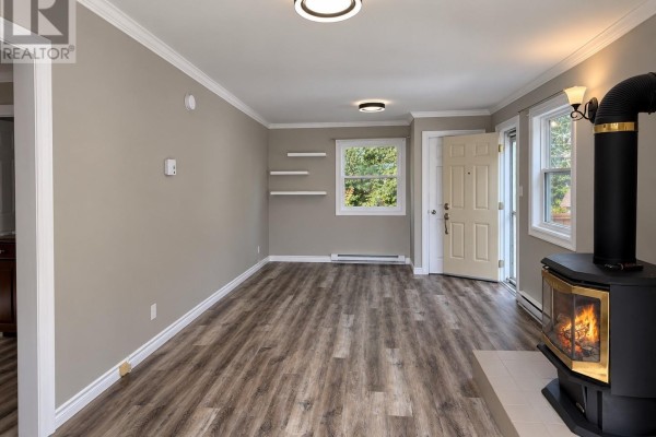 Laundry room - 33 Vokeys Road, Whitbourne, NL A0B3K0 Photo 4