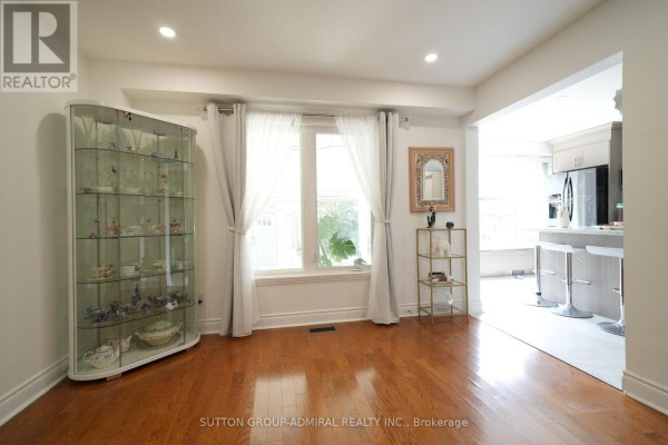 Bedroom 2 - 33 Wilderness Drive, Toronto, ON M1V3P4 Photo 5