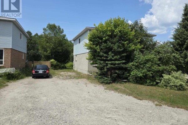 Kitchen - 33 Winnipeg St S, White River, ON P0M3G0 Photo 2