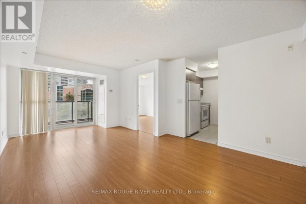 330 - 35 Saranac Boulevard, Toronto, ON M6A2G4 Photo 5