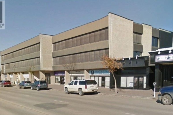 330 9904 100 Avenue, Fort St  John, BC, photo 2