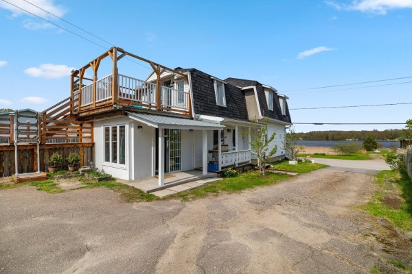 330 Ch. Des Outaouais, L Ile Du Grand Calumet, QC, photo 3