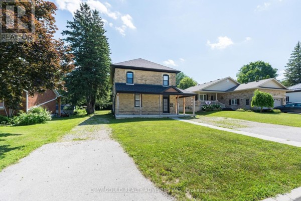 Kitchen - 330 William Street, Wellington North, ON N0G2L3 Photo 3