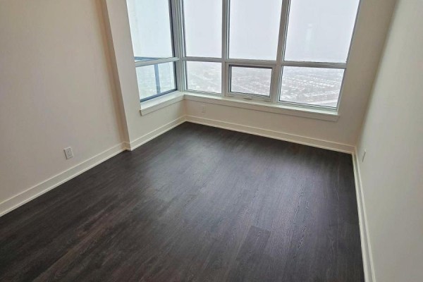 3301a - 30 Upper Mall Way, Vaughan, ON L4J0L7 Photo 5