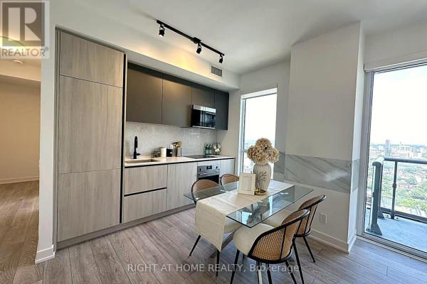 3302 - 108 Peter Street, Toronto, ON, photo 2