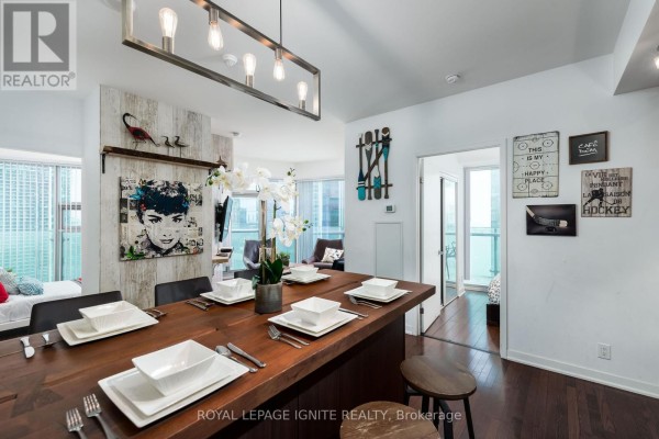 3303 - 14 York Street, Toronto, ON M5J0B1 Photo 5