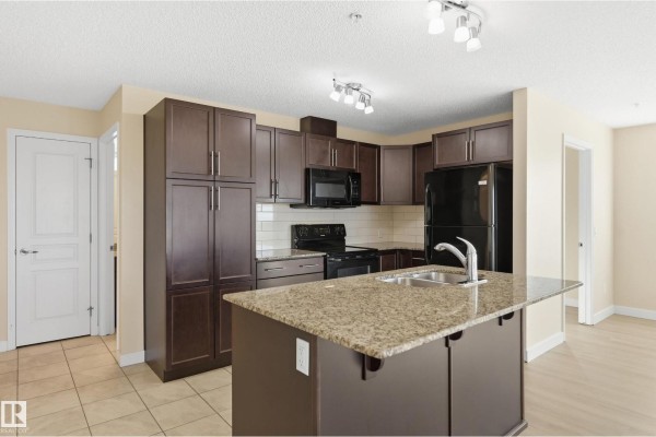 Primary Bedroom - #3303 6 Augustine Cr, Sherwood Park, AB T8H0X8 Photo 4