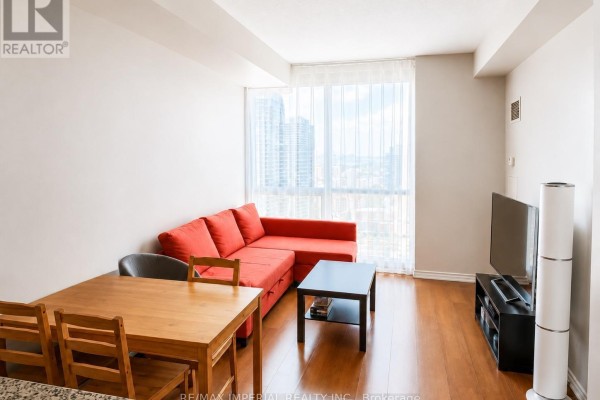 Living room - 3304 - 761 Bay Street, Toronto, ON M5G2R2 Photo 2