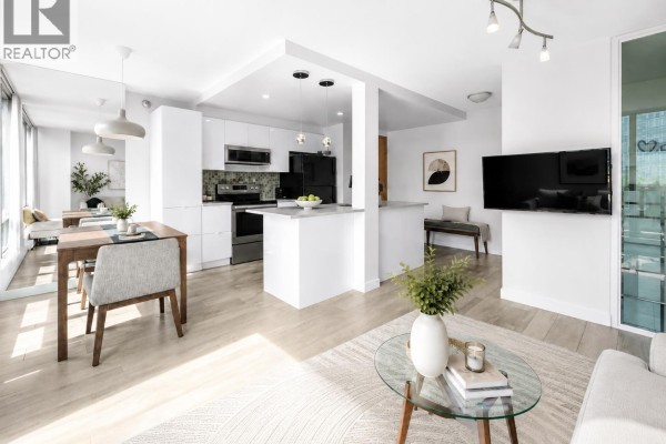 3304 1200 W Georgia Street, Vancouver, BC V6E4R2 Photo 2