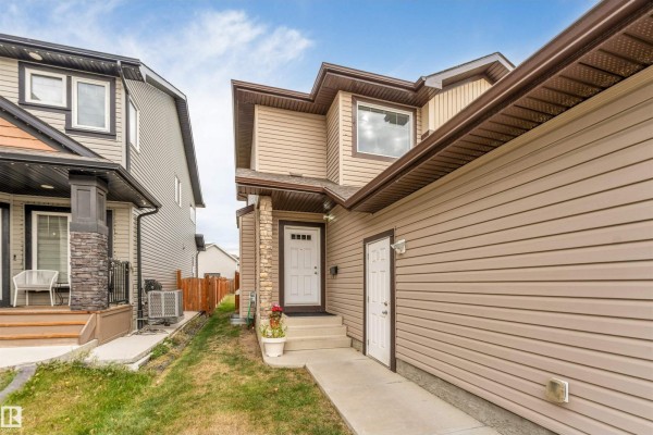 Kitchen - 3304 13 Av Nw, Edmonton, AB T6T0Z4 Photo 3