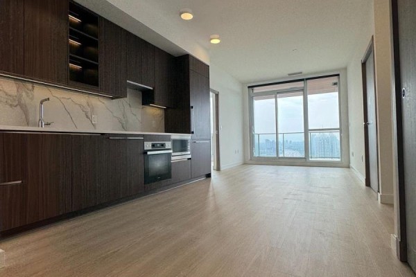 3305 - 27 Mcmahon Drive, Toronto, ON, photo 2