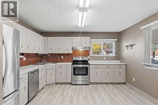 Bedroom - 3305 55 Avenue, Lloydminster, AB T9V1K6 Photo 4