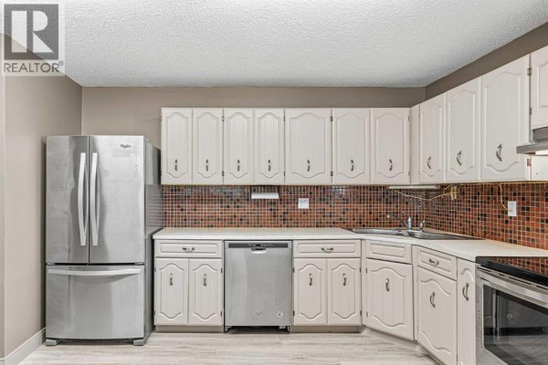 Bedroom - 3305 55 Avenue, Lloydminster, AB T9V1K6 Photo 5