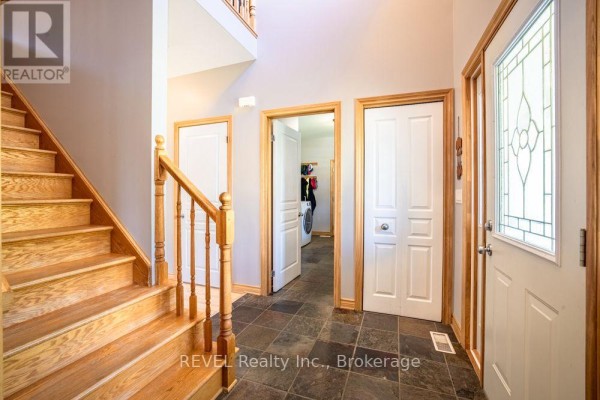 3305 Hyman Avenue, Fort Erie, ON L0S1N0 Photo 5