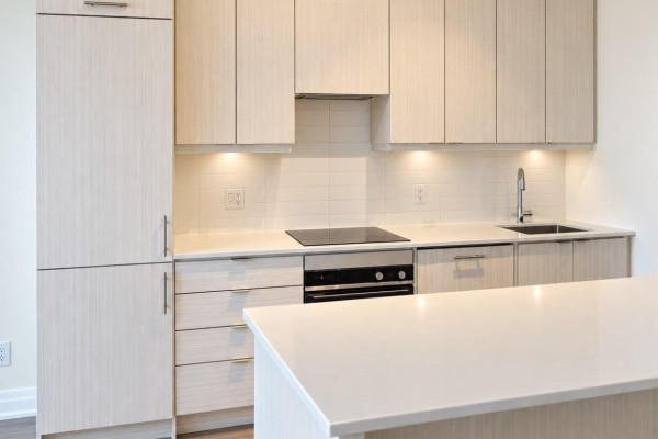 Family room - 3306 - 36 Elm Drive, Mississauga, ON L5B0N3 Photo 3