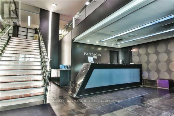 Kitchen - 3307 - 210 Victoria Street, Toronto, ON M5B2R3 Photo 3