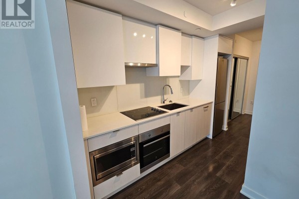 3307 - 99 Broadway Avenue, Toronto, ON M4P0E3 Photo 3
