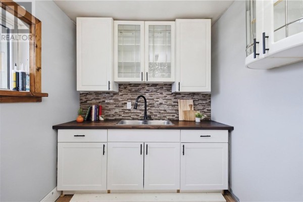 3308 Falconbridge Highway, Sudbury, ON P3L1H3 Photo 4