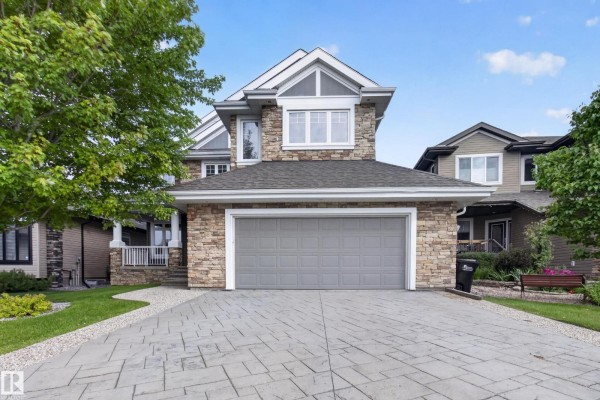Family room - 3308 Somerset Dr, Sherwood Park, AB T8H0K5 Photo 4