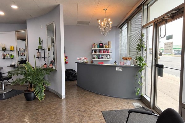 3309 Portage Avenue, Winnipeg, MB, photo 2