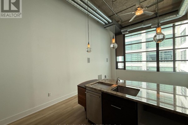 Den - 331 - 637 Lake Shore Boulevard W, Toronto, ON M5V3J6 Photo 5