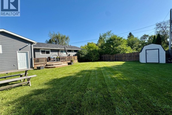 Family room - 331 34th Street, Battleford, SK S0M0E0 Photo 4