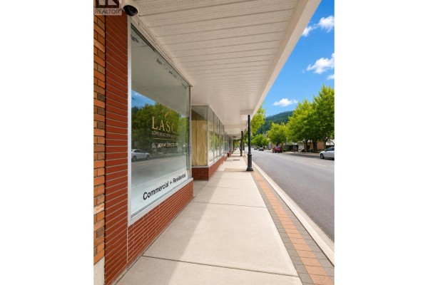 331 Columbia Avenue, Castlegar, BC V1N1G6 Photo 3