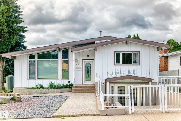 3311 104 Av Nw, Edmonton, AB, photo 2