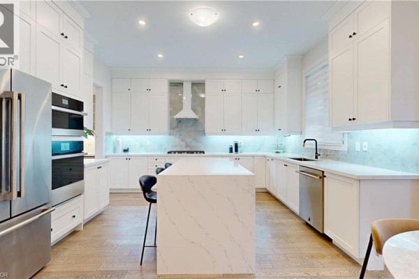 2pc Bathroom - 3313 Sunningdale Gardens, Oakville, ON L6M5K5 Photo 5