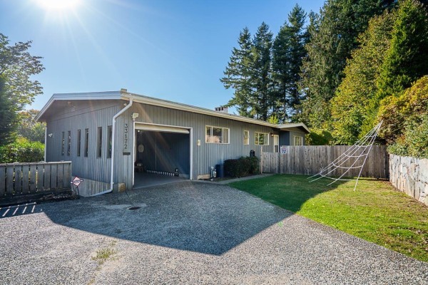 33172 Hill Avenue, Mission, BC V2V2R6 Photo 5